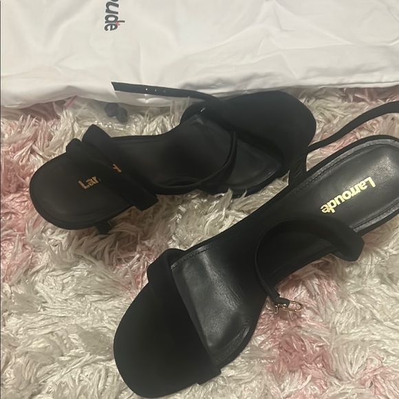 Larroude Heels - Picture 1 of 3